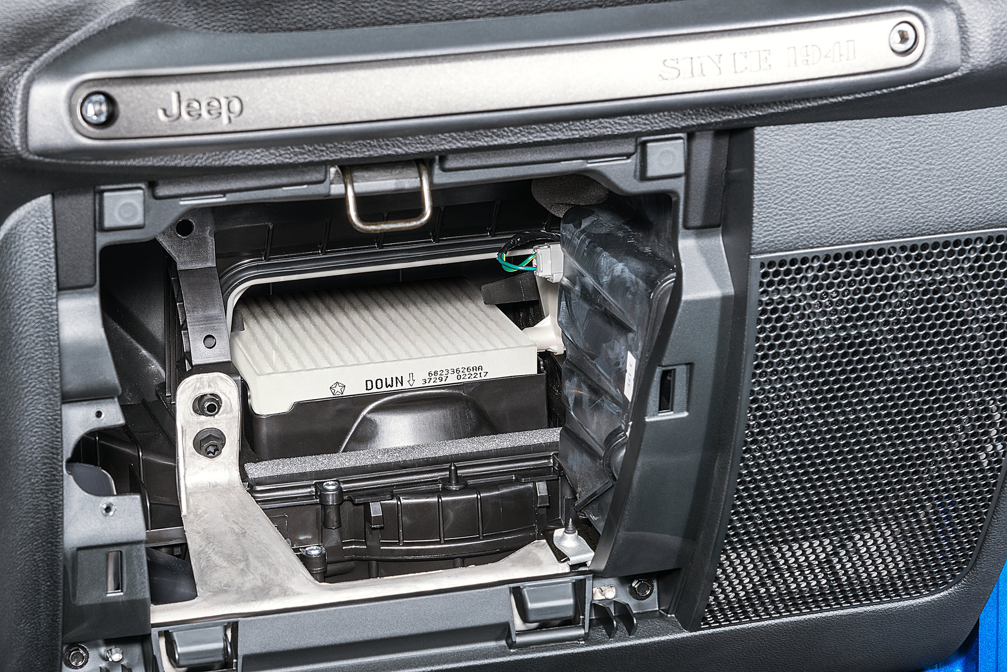 2015 jeep wrangler store cabin air filter